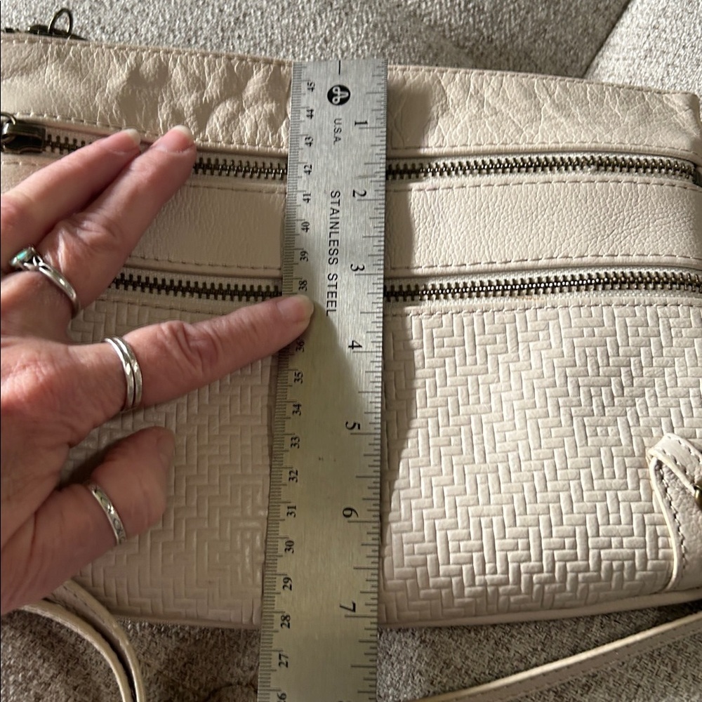 ELLIOT LUCCA LEATHER 3 ZIPPER DESIGN CREAM COLOR CROSSBODY BAG - Picture 14 of 16